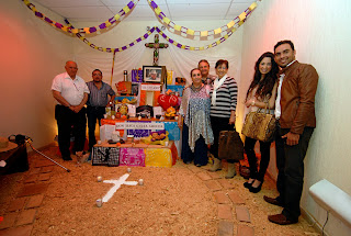Foto 3 Altar de Muertos para El Charro.jpg