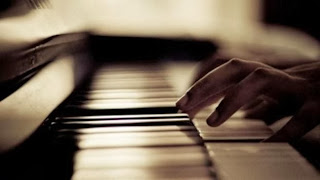 piano1.jpg