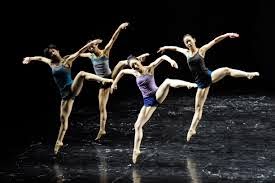 danz.jpg