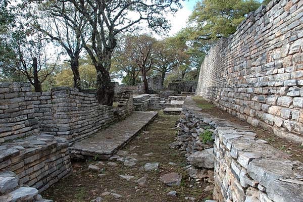 ruinas toluquilla.jpg