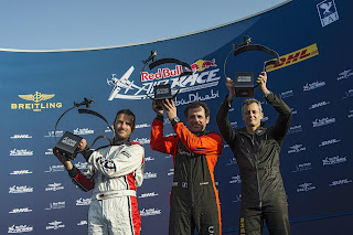 red-bull-air-race-nicolas-ivanoff-gana-518767935.jpg