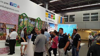 stand tianguis SLP.jpg