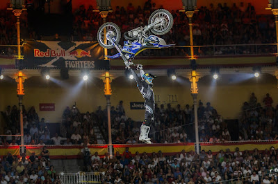 Clinton Moore particpando en Red Bull X-Fighters Madrid 2015_Foto_Flo Hagena_Red Bull Content Pool.jpg