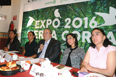 presen Expo2.jpg