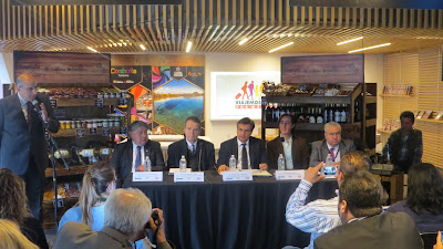 Fotos 2-Presentación de AdevntureNext.jpg