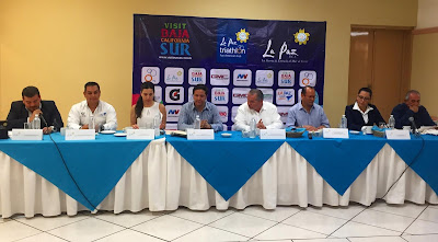 Rueda de prensa triatlón.jpg
