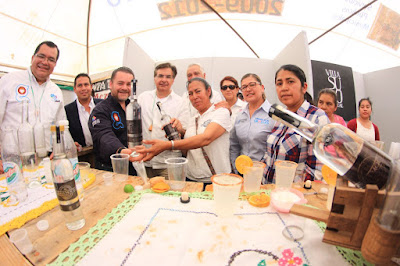 Festival de mezcal1.jpg