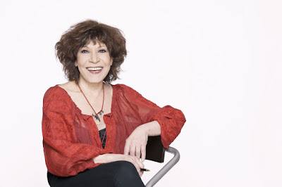 Cristina Pacheco 2.jpg