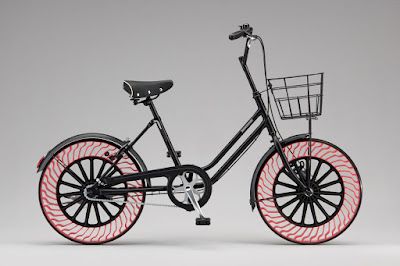 Bridgestone Air Free Tire_2.jpg