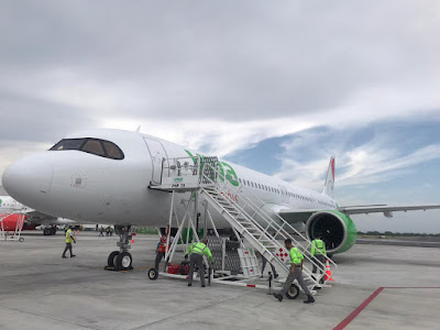 Viva Aerobus A321 (3).jpg