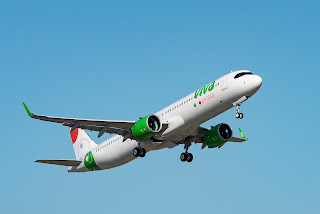 Viva Aerobus A231.jpg